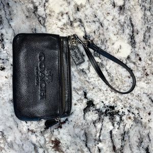 Coach Wrist-slit in black